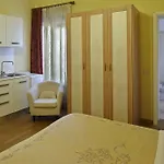 Cavour 63 Aparthotel