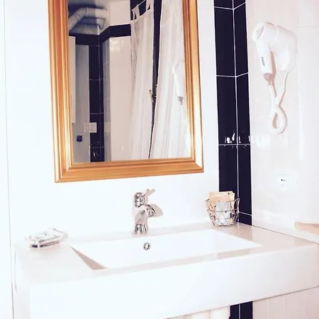 Cavour 63 Ravenne