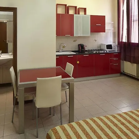 Apart-hotel Cavour 63 3*