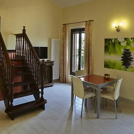 Cavour 63 Apart-hotel 3*