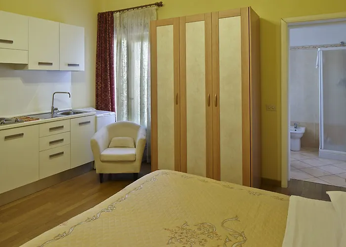 Cavour 63 Apartmanhotel