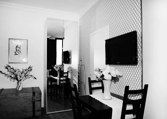 Cavour 63 Apart-hotel Ravena
