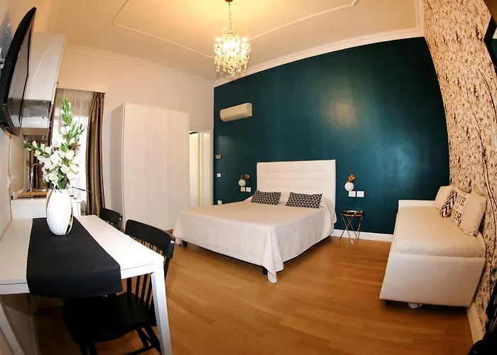 Apart-hotel Cavour 63